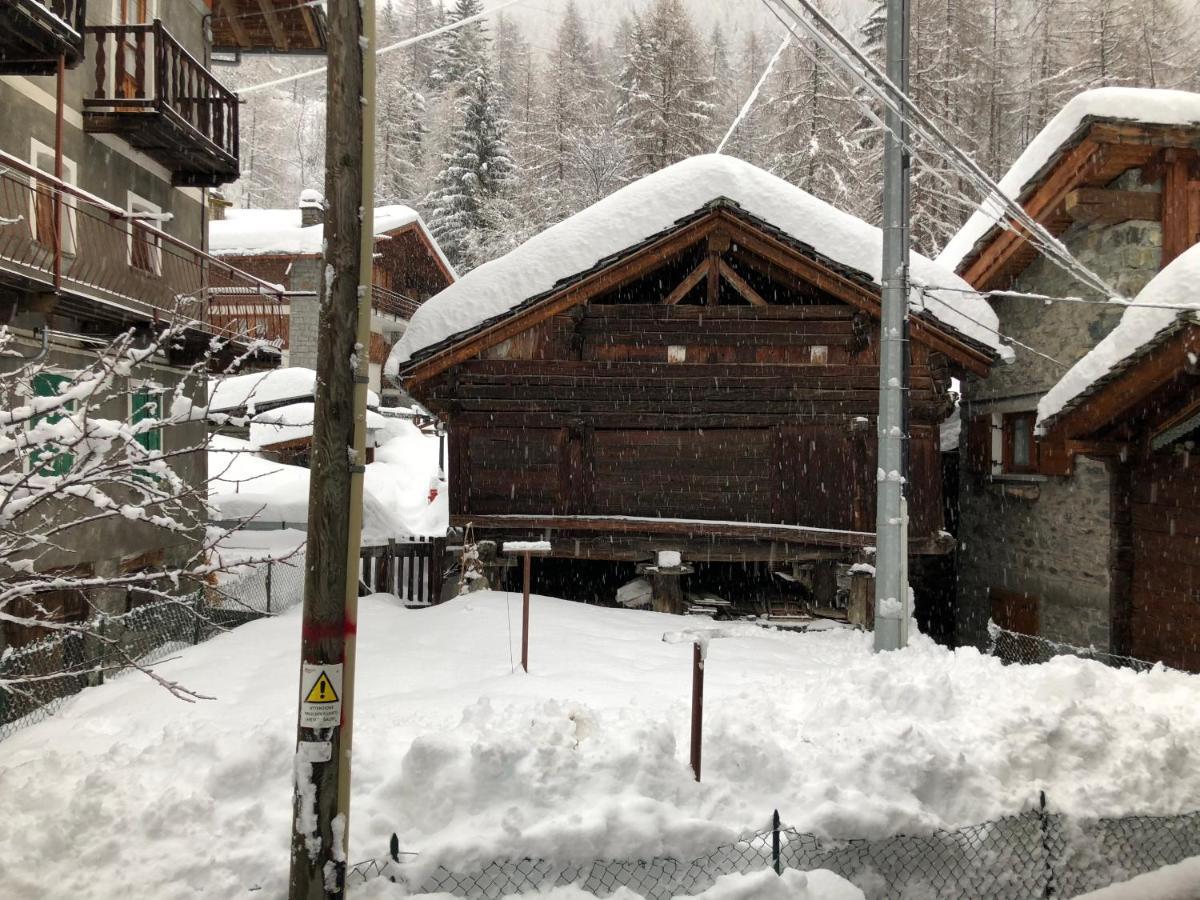 Chalet Cretaz Вальтурнанш Экстерьер фото