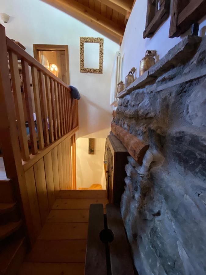 Chalet Cretaz Вальтурнанш Экстерьер фото